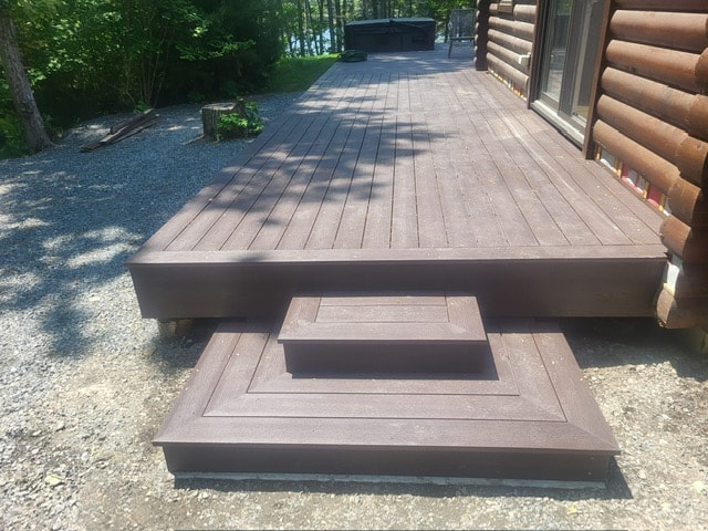 Composite Deck & Steps